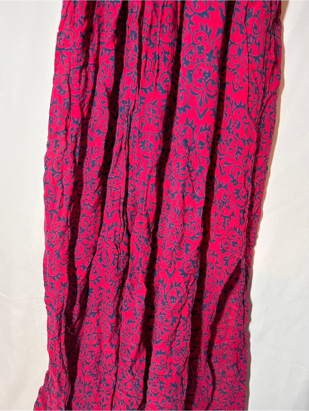 Bali Deep V Red and Black Floral Maxi Dress - Picture 4 of 8
